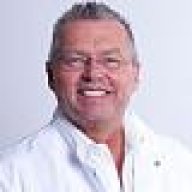 Dr. Kahmann